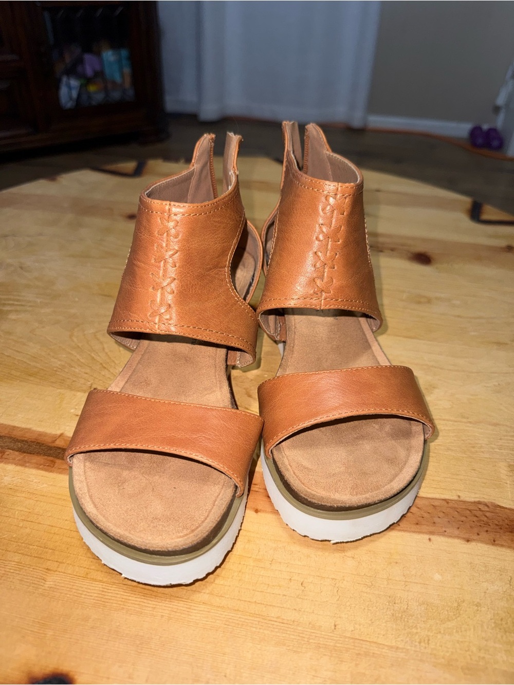 Women's Brown Leather Open-Toe Platform Sandals